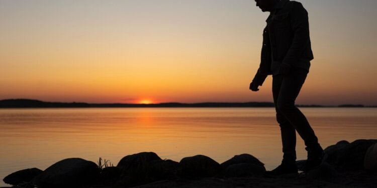 How Does a Man Act When He Is Depressed