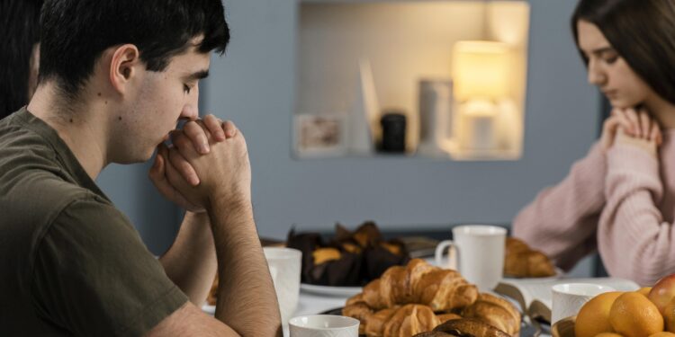 What Does Anxiety in a Relationship Look Like  